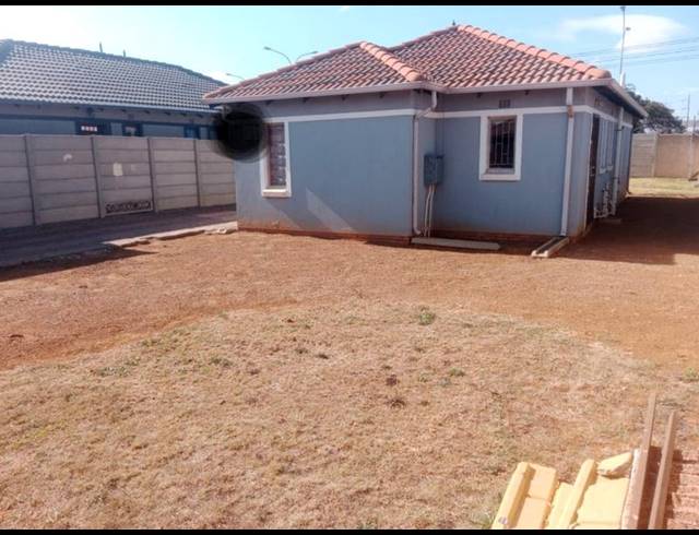 3 BEDROOM HOUSE FOR SALE IN ALBERTSDAL